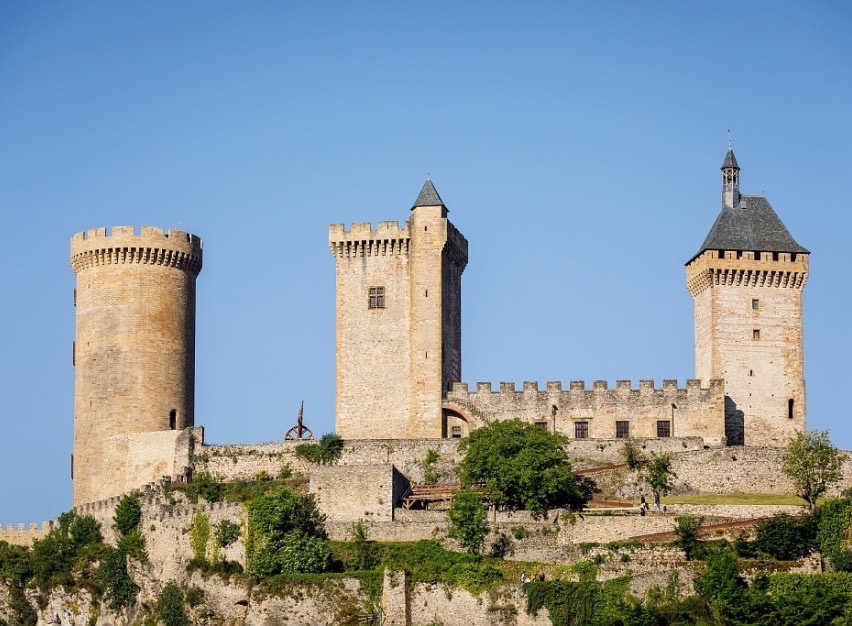 chateau - Grande.jpeg